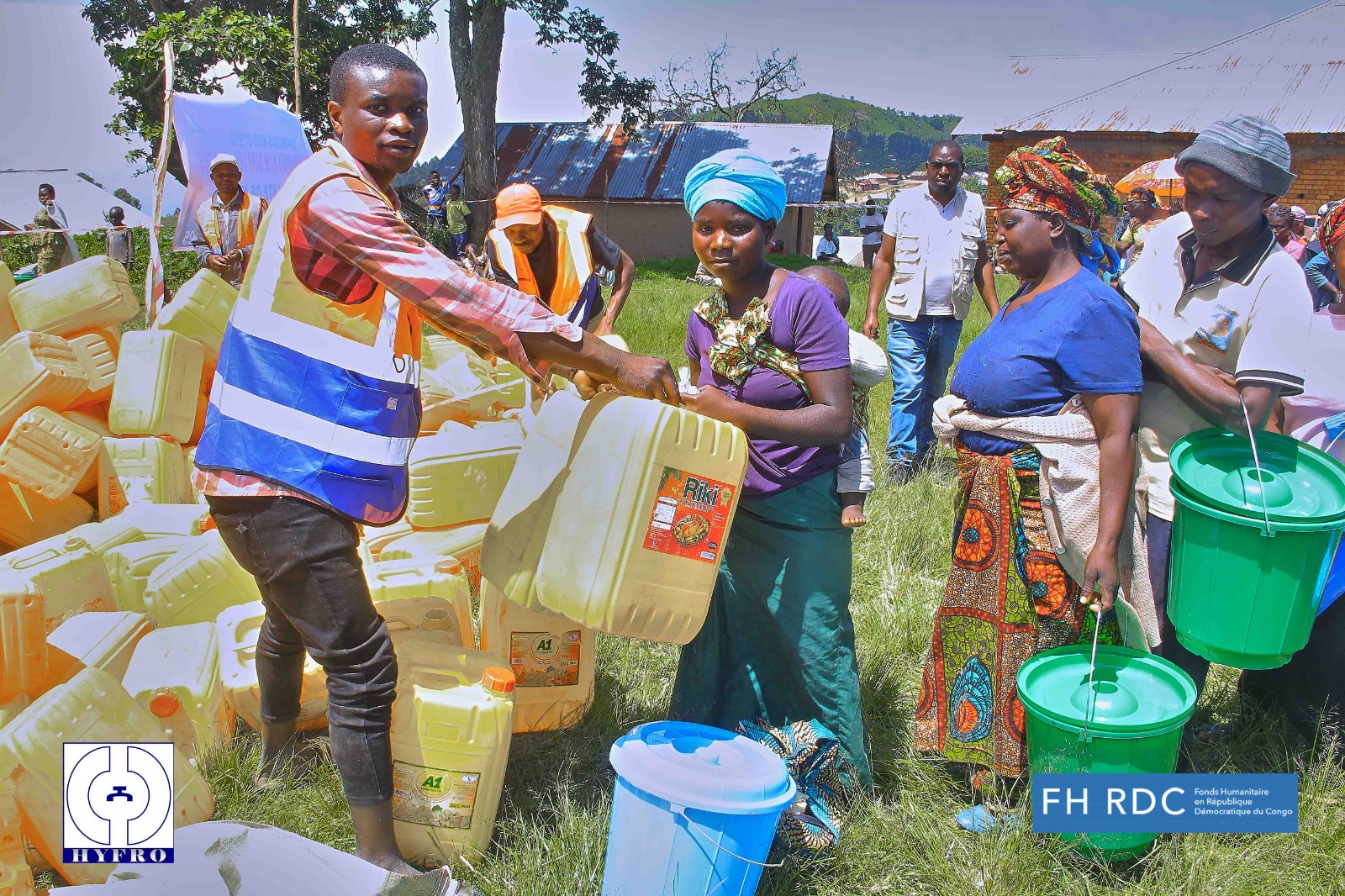 Nord-Kivu : HYFRO distribue des kits WASH à plus de 30 000 bénéficiaires dans la zone de santé de Kayna grâce au Fonds Humanitaire de la RDC